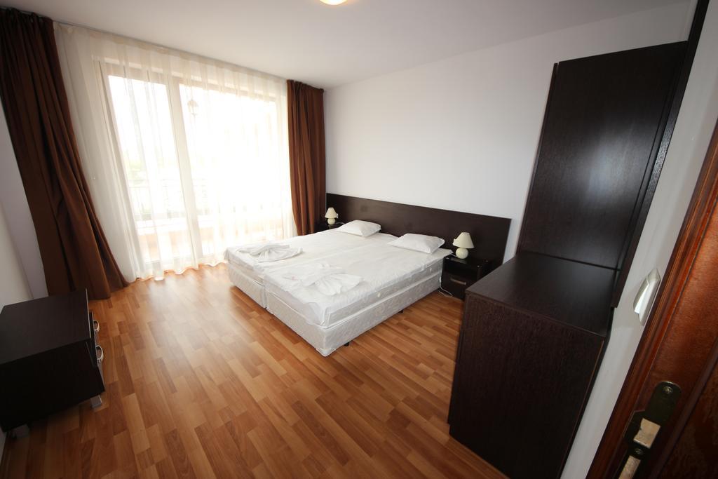 Menada Diamant Apartments Słoneczny Brzeg Zewnętrze zdjęcie